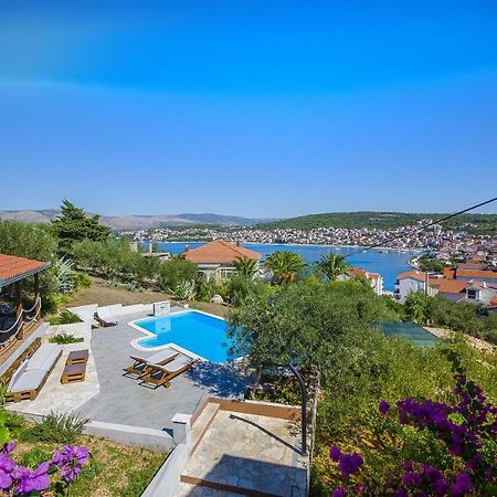 Apartment Piveta Трогір Екстер'єр фото
