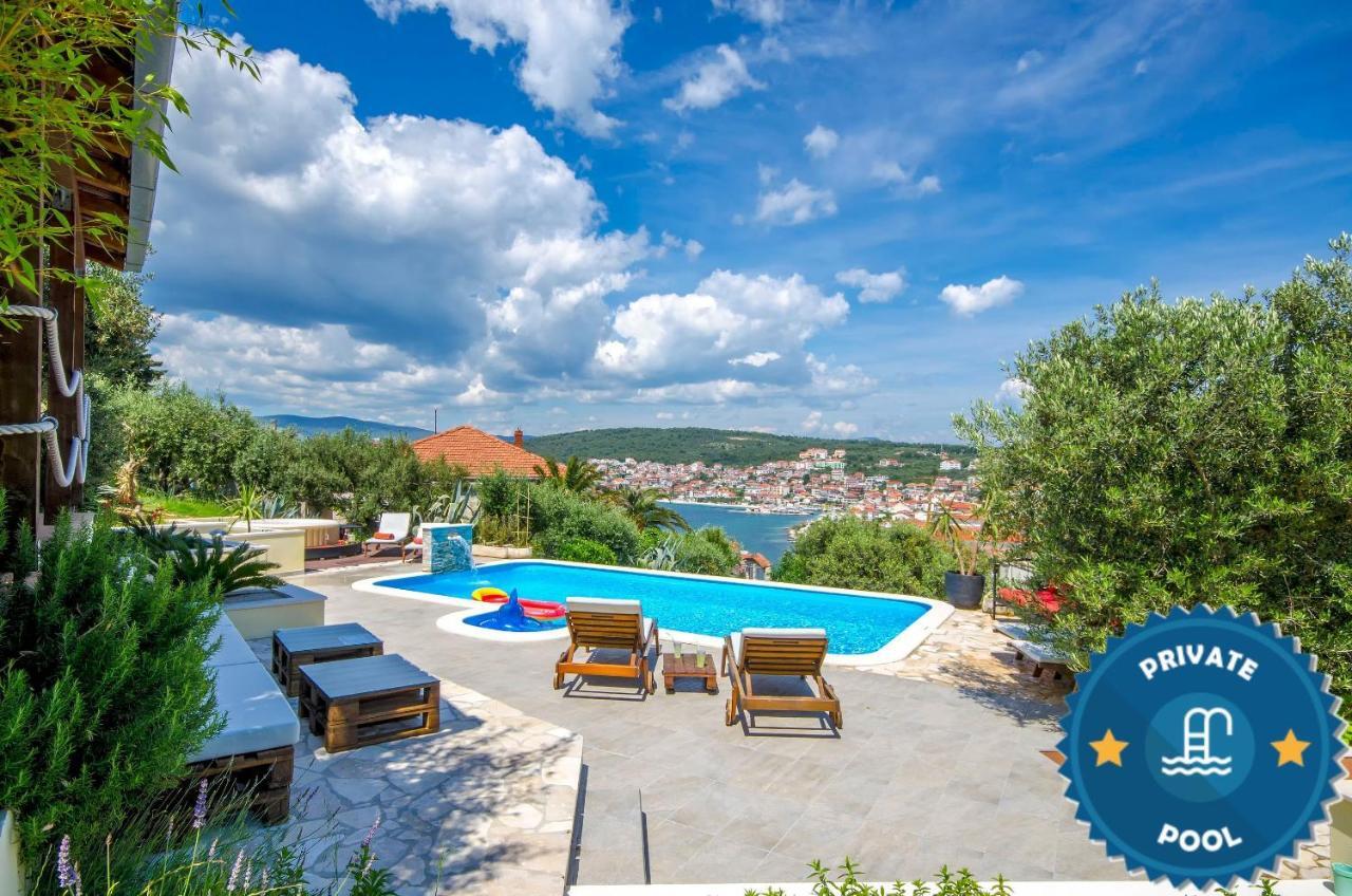 Apartment Piveta Трогір Екстер'єр фото